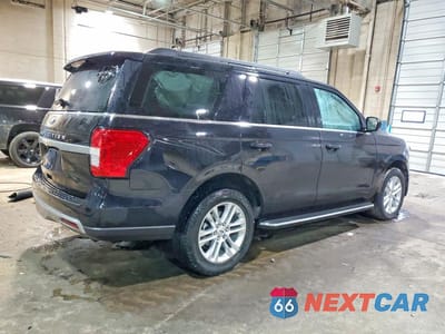 Trzecie zdjęcie samochodu z tyłu: 2023 FORD EXPEDITION XLT VIN:1FMJU1J86PEA50025 - miniatura