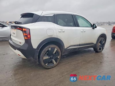 Trzecie zdjęcie samochodu z tyłu: 2025 NISSAN KICKS SR VIN:3N8AP6DA4SL440660 - miniatura