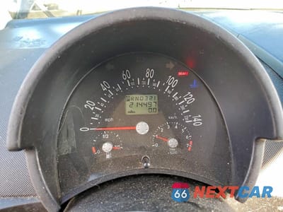 Zdjęcie 9 z 13 samochodu: 2001 VOLKSWAGEN NEW BEETLE GLS VIN:3VWCK21C31M433383 - miniatura