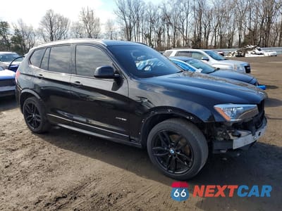 Czwarte zdjęcie samochodu z boku: 2017 BMW X3 XDRIVE28I VIN:5UXWX9C34H0T16091 - miniatura
