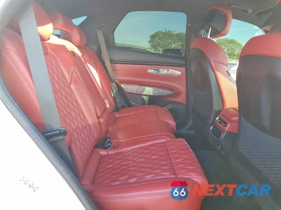 Zdjęcie 11 z 13 samochodu: 2022 GENESIS GV70 BASE VIN:KMUMCDTC2NU020947 - miniatura