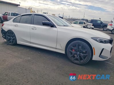 Czwarte zdjęcie samochodu z boku: 2025 BMW 330I VIN:3MW69CW02S8F41775 - miniatura