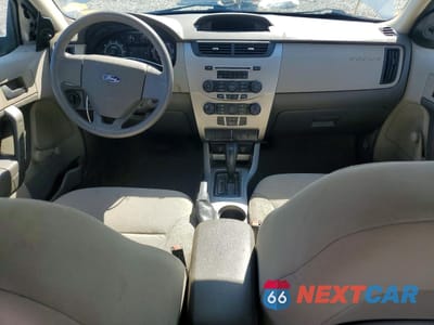 Zdjęcie 8 z 13 samochodu: 2008 FORD FOCUS S VIN:1FAHP34N48W148317 - miniatura