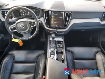 Zdjęcie 8 z 13 samochodu: 2021 VOLVO XC60 T5 INSCRIPTION VIN:YV4102RL6M1814292 - miniatura