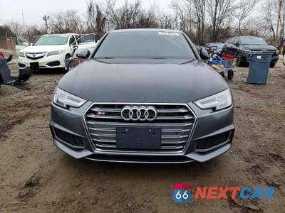Piąte zdjęcie samochodu w środku: 2018 AUDI A4 PREMIUM PLUS VIN:WAUENAF40JA060151 - miniatura