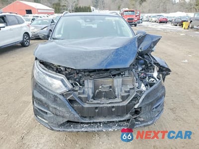 Piąte zdjęcie samochodu w środku: 2021 NISSAN ROGUE SPORT SV VIN:JN1BJ1BW6MW671918 - miniatura