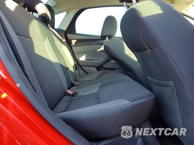 Zdjęcie 10 z 12 samochodu: 2014 FORD FOCUS SE VIN:1FADP3F28EL461840 - miniatura