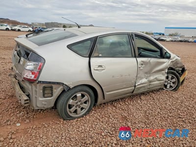 Trzecie zdjęcie samochodu z tyłu: 2004 TOYOTA PRIUS VIN:JTDKB20U940023705 - miniatura