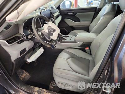 Zdjęcie 7 z 14 samochodu: 2025 TOYOTA HIGHLANDER HYBRID XLE VIN:5TDKBRCH3SS672000 - miniatura