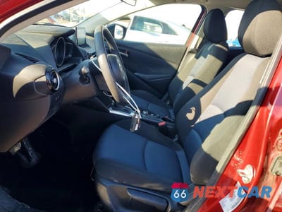 Zdjęcie 7 z 12 samochodu: 2019 TOYOTA YARIS LE VIN:3MYDLBYV6KY507130 - miniatura