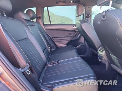 Zdjęcie 11 z 13 samochodu: 2022 VOLKSWAGEN TIGUAN SE R-LINE BLACK VIN:3VV8B7AX4NM008349 - miniatura