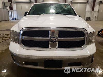 Piąte zdjęcie samochodu w środku: 2019 RAM 1500 CLASSIC TRADESMAN VIN:1C6RR7KT5KS546899 - miniatura