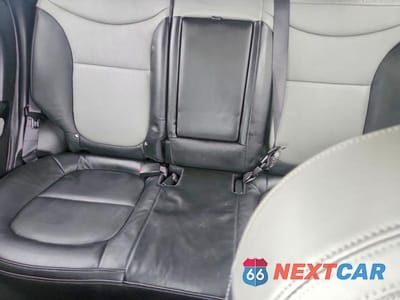 Zdjęcie 10 z 12 samochodu: 2017 KIA SOUL + VIN:KNDJP3A54H7491431 - miniatura