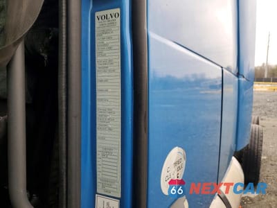 Zdjęcie 10 z 10 samochodu: 2012 VOLVO VN VNL VIN:4V4NC9TH7CN554179 - miniatura