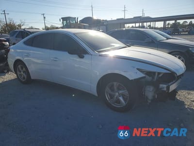 Czwarte zdjęcie samochodu z boku: 2022 HYUNDAI SONATA SE VIN:5NPEG4JA8NH134619 - miniatura