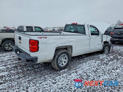 Trzecie zdjęcie samochodu z tyłu: 2015 CHEVROLET SILVERADO K1500 VIN:1GCNKPEC6FZ379313 - miniatura