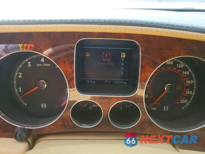 Zdjęcie 9 z 11 samochodu: 2006 BENTLEY CONTINENTAL FLYING SPUR VIN:SCBBR53W26C036567 - miniatura