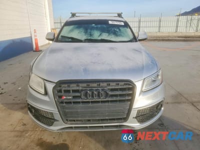 Piąte zdjęcie samochodu w środku: 2015 AUDI SQ5 PREMIUM PLUS VIN:WA1CGAFPXFA072453 - miniatura