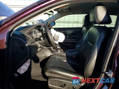 Zdjęcie 7 z 12 samochodu: 2021 CHRYSLER 300 TOURING VIN:2C3CCAAG1MH512071 - miniatura