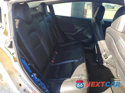 Zdjęcie 10 z 11 samochodu: 2023 TESLA MODEL 3 VIN:5YJ3E1EA6PF457431 - miniatura