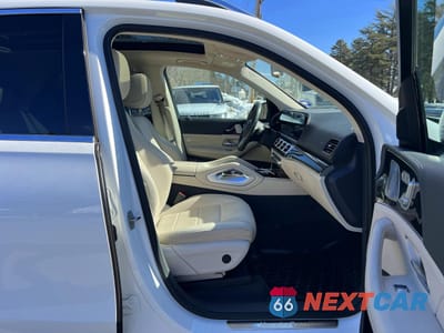 Piąte zdjęcie samochodu w środku: 2020 MERCEDES-BENZ GLE 350 VIN:4JGFB4JB3LA129842 - miniatura