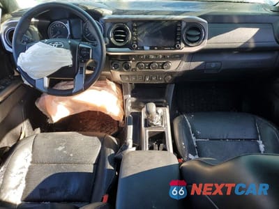 Zdjęcie 8 z 13 samochodu: 2021 TOYOTA TACOMA DOUBLE CAB VIN:3TYGZ5AN1MT014637 - miniatura