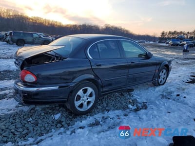 Trzecie zdjęcie samochodu z tyłu: 2002 JAGUAR X-TYPE 3.0 VIN:SAJEB51C12WC75130 - miniatura
