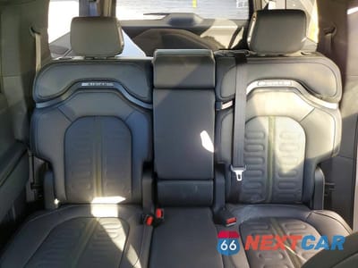 Zdjęcie 10 z 12 samochodu: 2026 RIVIAN R1S ADVENTURE VIN:7PDSGGBA1TN080010 - miniatura