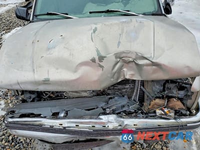 Zdjęcie 12 z 13 samochodu: 1998 CHEVROLET TAHOE C1500 VIN:1GNEC13R4WJ375753 - miniatura
