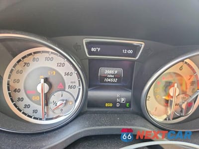 Zdjęcie 9 z 11 samochodu: 2014 MERCEDES-BENZ CLA 250 4MATIC VIN:WDDSJ4GB0EN101219 - miniatura