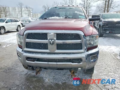 Piąte zdjęcie samochodu w środku: 2018 RAM 2500 ST VIN:3C6UR5CL9JG308749 - miniatura