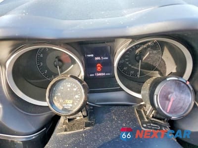 Zdjęcie 9 z 11 samochodu: 2010 MITSUBISHI LANCER EVOLUTION MR VIN:JA32W5FV4AU004245 - miniatura