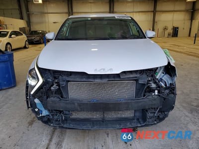 Piąte zdjęcie samochodu w środku: 2023 KIA SPORTAGE EX VIN:5XYK3CAF4PG114527 - miniatura