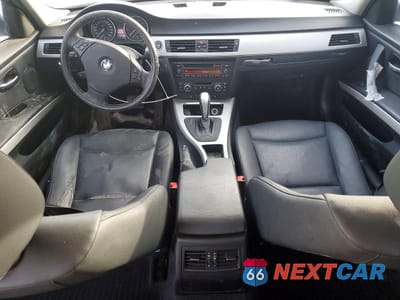 Zdjęcie 8 z 13 samochodu: 2009 BMW 323 I VIN:WBAPG73559A641028 - miniatura