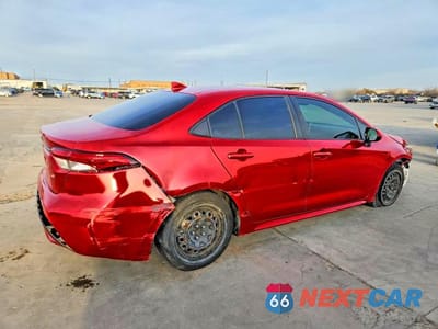 Trzecie zdjęcie samochodu z tyłu: 2020 TOYOTA COROLLA LE VIN:JTDEPRAE2LJ021706 - miniatura
