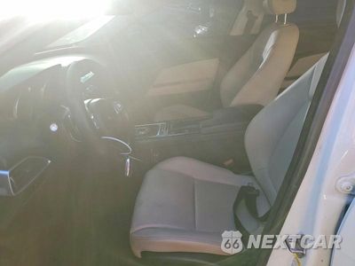 Zdjęcie 7 z 11 samochodu: 2018 JAGUAR XE VIN:SAJAR4FX4JCP27312 - miniatura