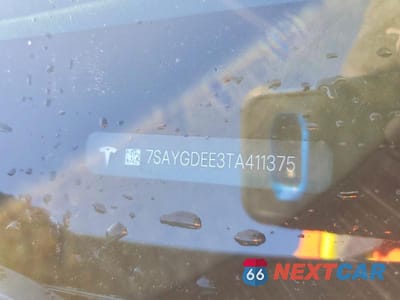 Zdjęcie 13 z 13 samochodu: 2026 TESLA MODEL Y VIN:7SAYGDEE3TA411375 - miniatura