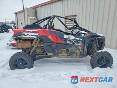 Zdjęcie 9 z 10 samochodu: 2023 KAWASAKI TERYX KRX 1000 UTILITY VEHICLE VIN:JKARFCA12PB518960 - miniatura