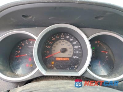 Zdjęcie 9 z 11 samochodu: 2010 TOYOTA TACOMA ACCESS CAB VIN:5TEUU4EN8AZ745386 - miniatura