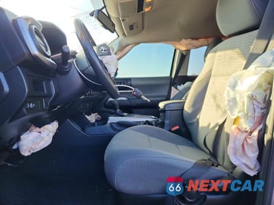 Zdjęcie 7 z 12 samochodu: 2017 TOYOTA TACOMA SR5 V6 VIN:3TMCZ5AN8HM086886 - miniatura