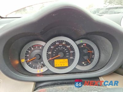 Zdjęcie 9 z 13 samochodu: 2006 TOYOTA RAV4 LIMITED VIN:JTMBD34V465013933 - miniatura