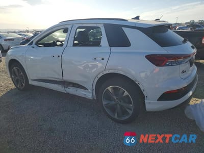 Drugie zdjęcie samochodu z przodu: 2024 AUDI Q4 E-TRON PREMIUM PLUS VIN:WA1L2BFZ5RP023085 - miniatura