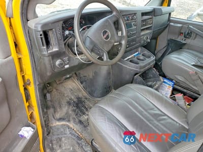 Zdjęcie 8 z 13 samochodu: 2023 GMC SAVANA G3500 BOX TRUCK ** RUN & DRIVE * PRI FLEET ** VIN:7GZ37TC71PN003802 - miniatura