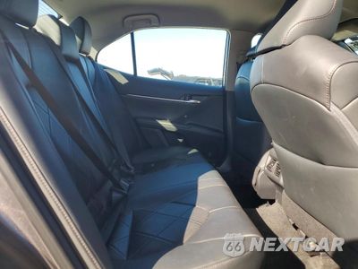 Zdjęcie 10 z 12 samochodu: 2019 TOYOTA CAMRY L VIN:4T1B11HK8KU165710 - miniatura