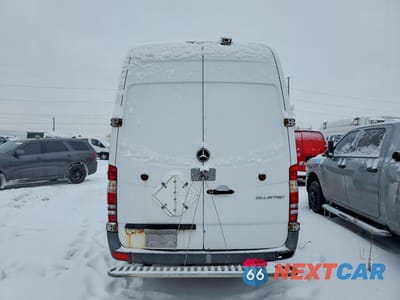 Zdjęcie 6 z 13 samochodu: 2014 MERCEDES BENZ SPRINTER 2500 DELIVERY VAN VIN:WD3PE8DE1E5828678 - miniatura