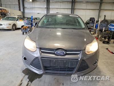 Piąte zdjęcie samochodu w środku: 2013 FORD FOCUS SE VIN:1FADP3F20DL371614 - miniatura