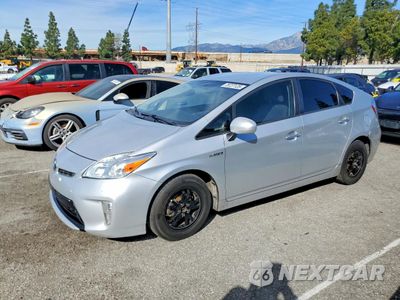 2015 TOYOTA PRIUS JTDKN3DU3F0451313 - główne zdjęcie licytacji z USA - miniatura