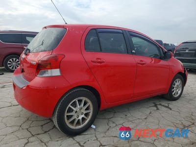 Trzecie zdjęcie samochodu z tyłu: 2011 TOYOTA YARIS BASE VIN:JTDKT4K31B5340228 - miniatura