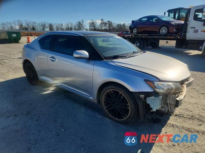 Czwarte zdjęcie samochodu z boku: 2013 SCION TC BASE VIN:JTKJF5C73D3060540 - miniatura