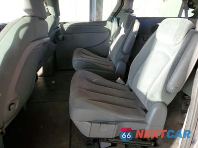 Zdjęcie 11 z 13 samochodu: 2005 CHRYSLER TOWN & COUNTRY TOURING VIN:2C4GP54L05R575577 - miniatura